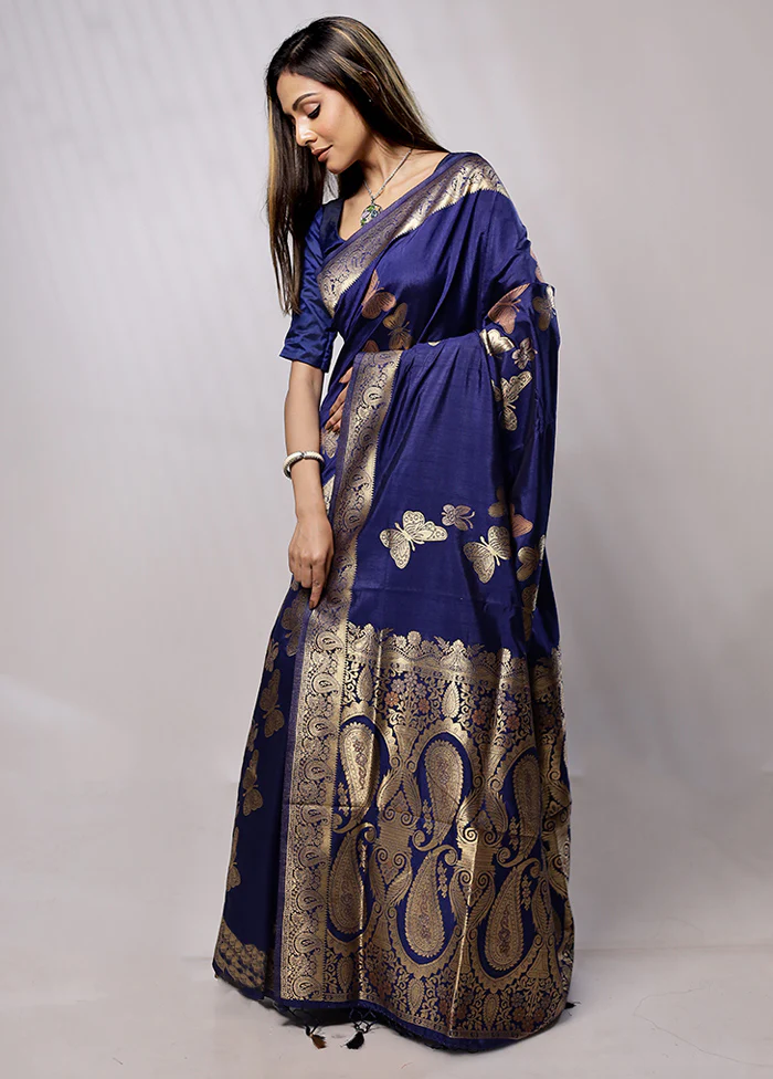 Blue Dupion Silk Saree With Blouse Piece - Image 4