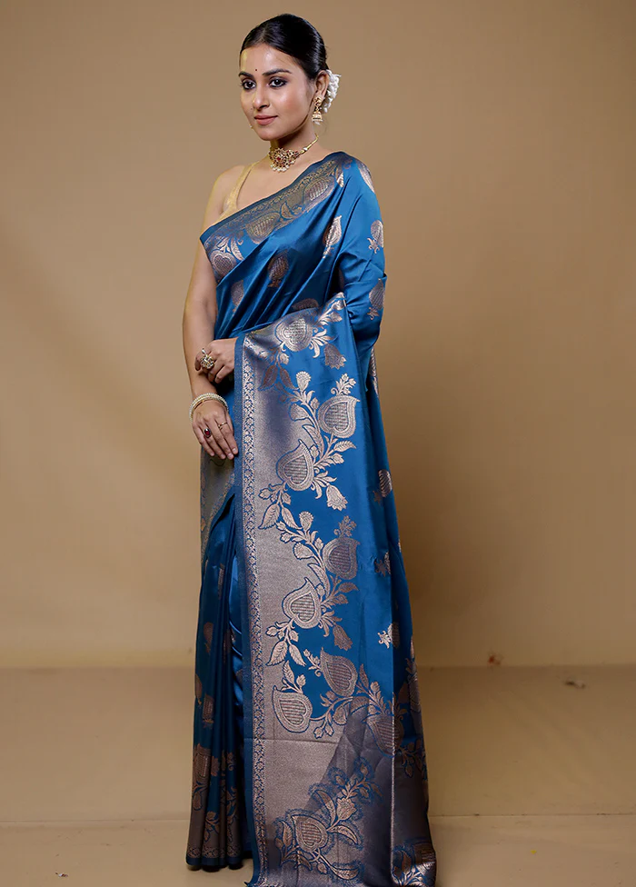 Blue Dupion Silk Saree With Blouse Piece - Image 4