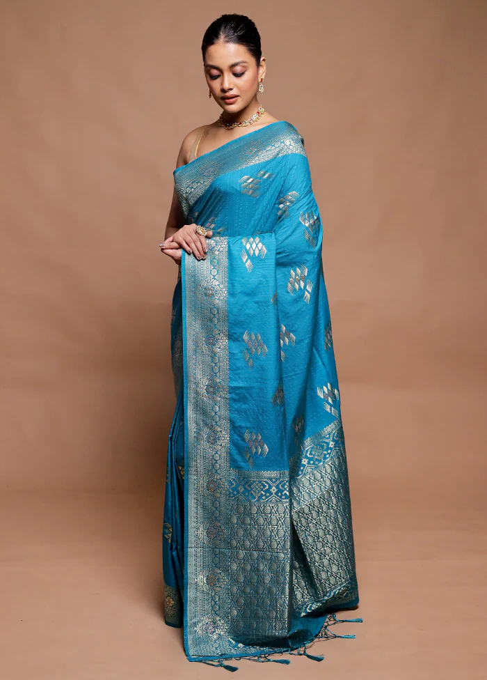 Blue Dupion Silk Saree With Blouse Piece - Image 4