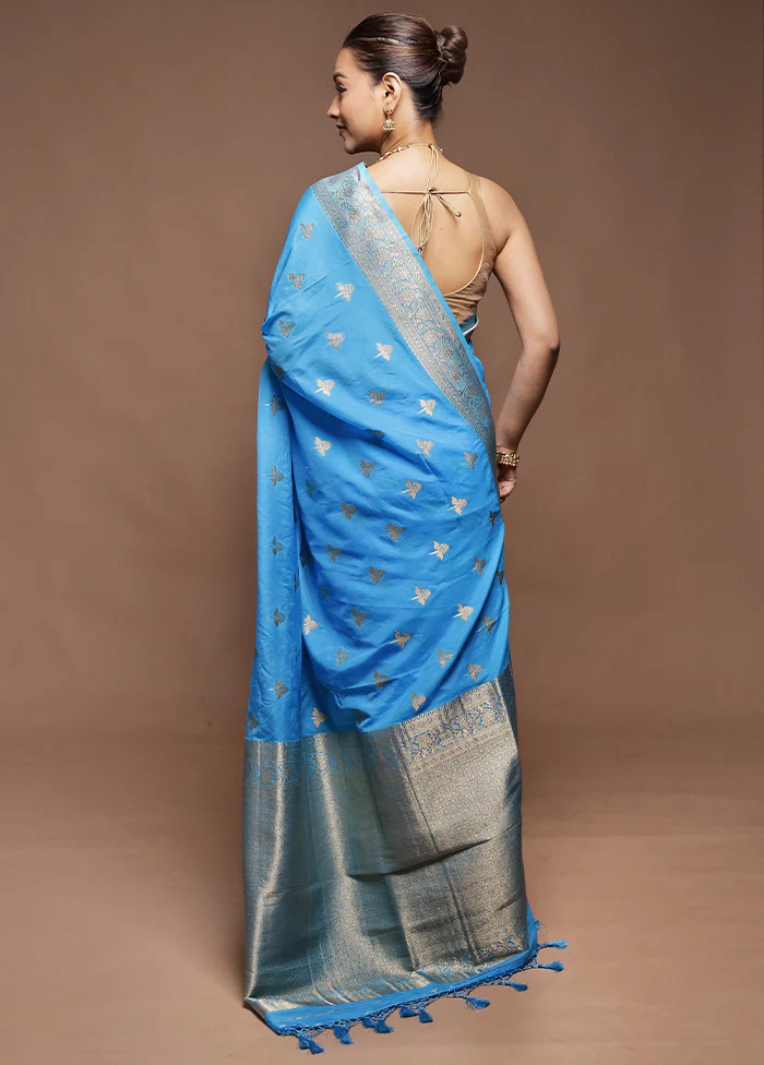 Blue Dupion Silk Saree With Blouse Piece - Image 3
