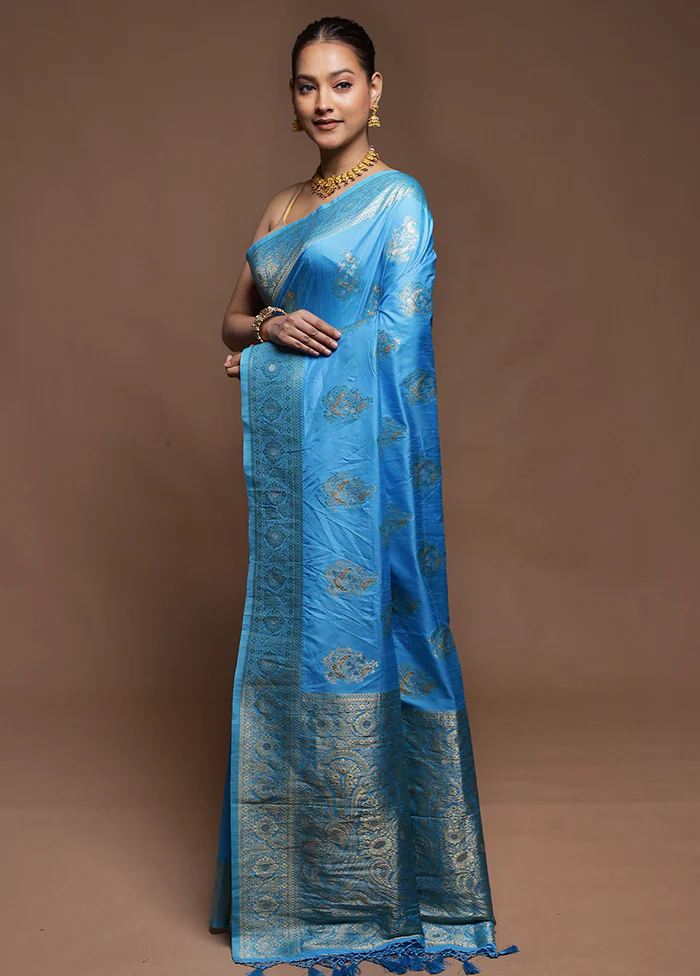 Blue Dupion Silk Saree With Blouse Piece - Image 4