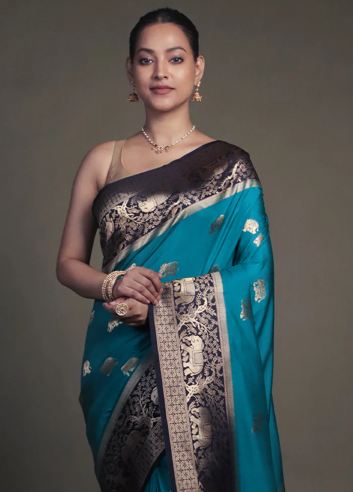 Blue Dupion Silk Saree With Blouse Piece - Image 2