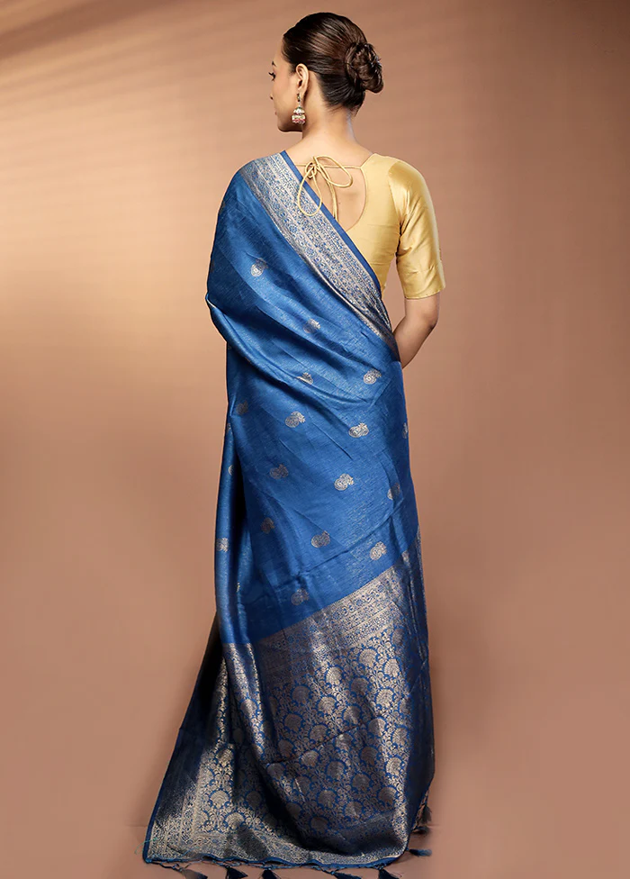Blue Dupion Silk Saree With Blouse Piece - Image 3