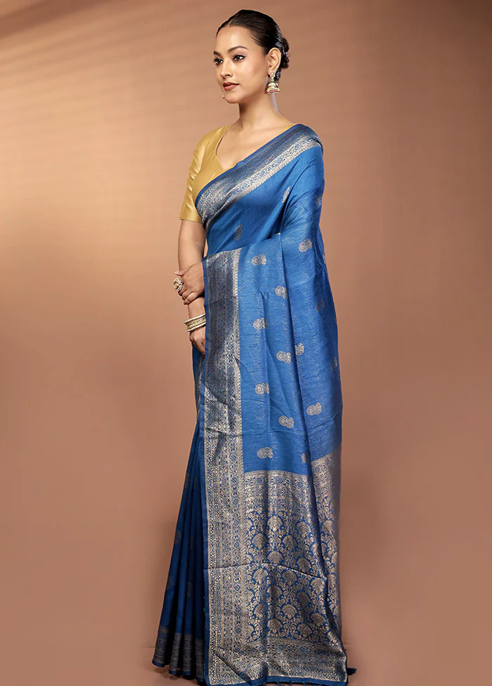Blue Dupion Silk Saree With Blouse Piece - Image 4