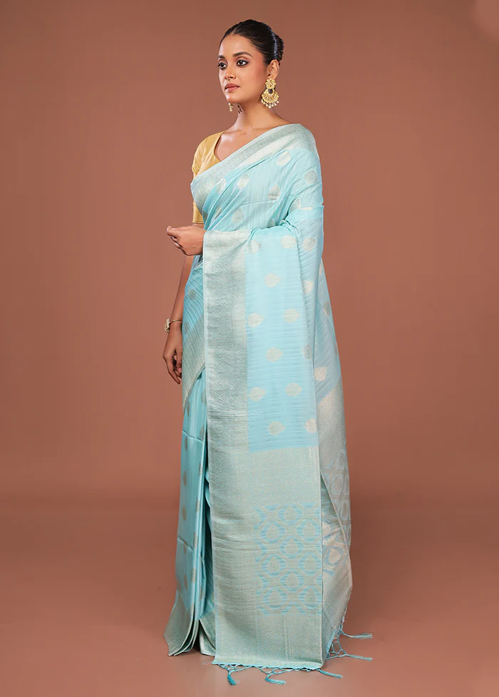 Blue Dupion Silk Saree With Blouse Piece - Image 4