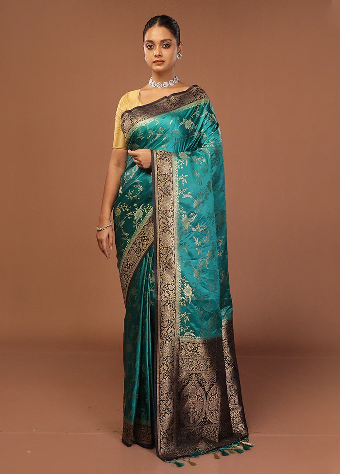 Blue Dupion Silk Saree With Blouse Piece - Image 2