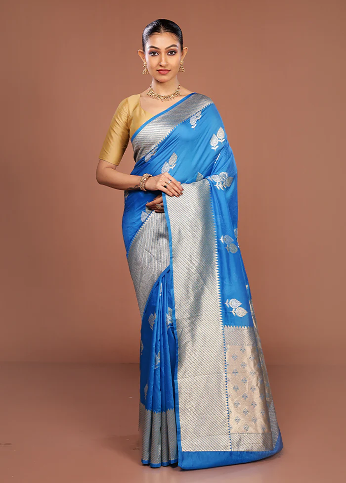 Blue Dupion Silk Saree With Blouse Piece - Image 2