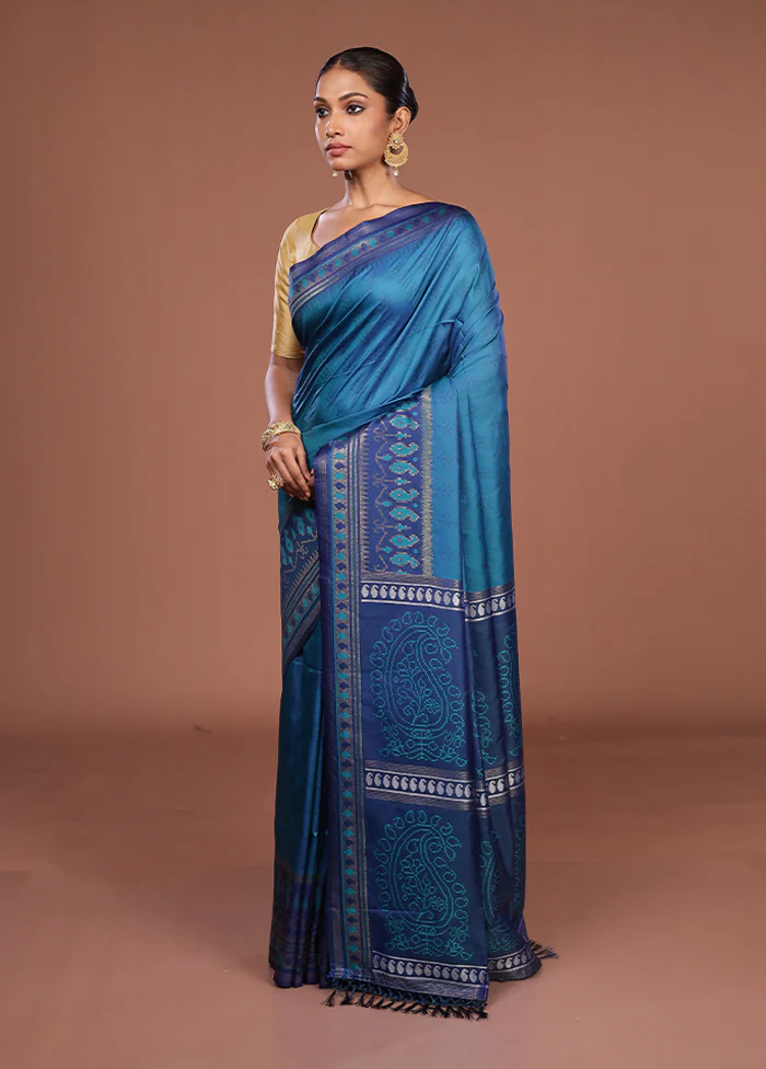 Blue Dupion Silk Saree With Blouse Piece - Image 4