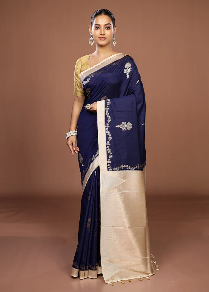 Blue Dupion Silk Saree With Blouse Piece - Image 2