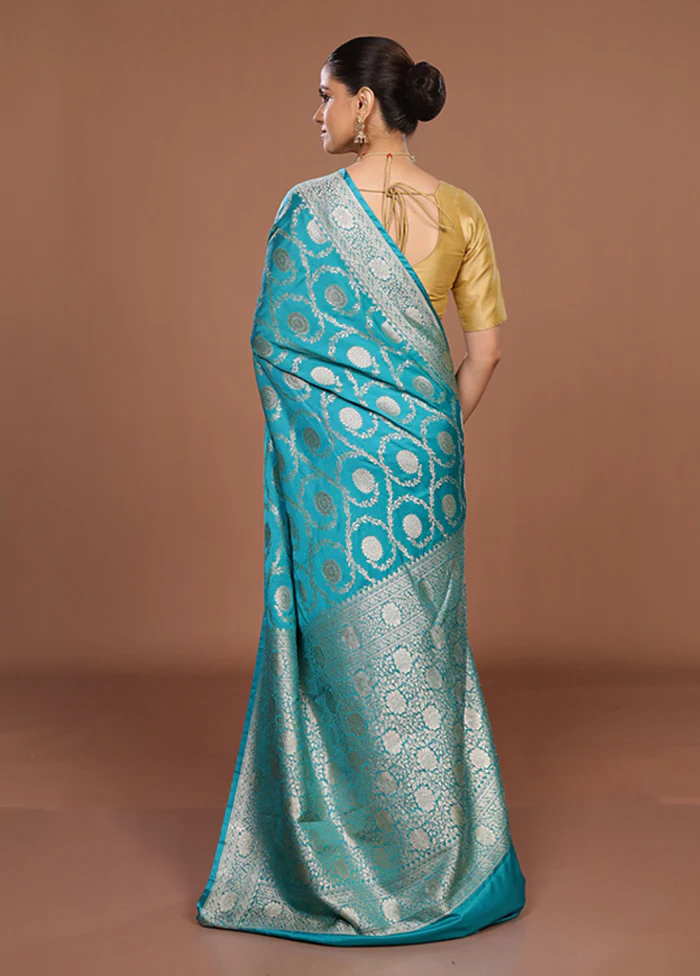 Blue Dupion Silk Saree With Blouse Piece - Image 3