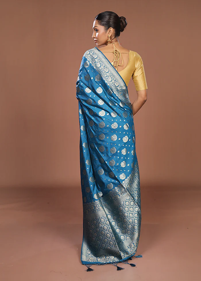Blue Dupion Silk Saree With Blouse Piece - Image 3