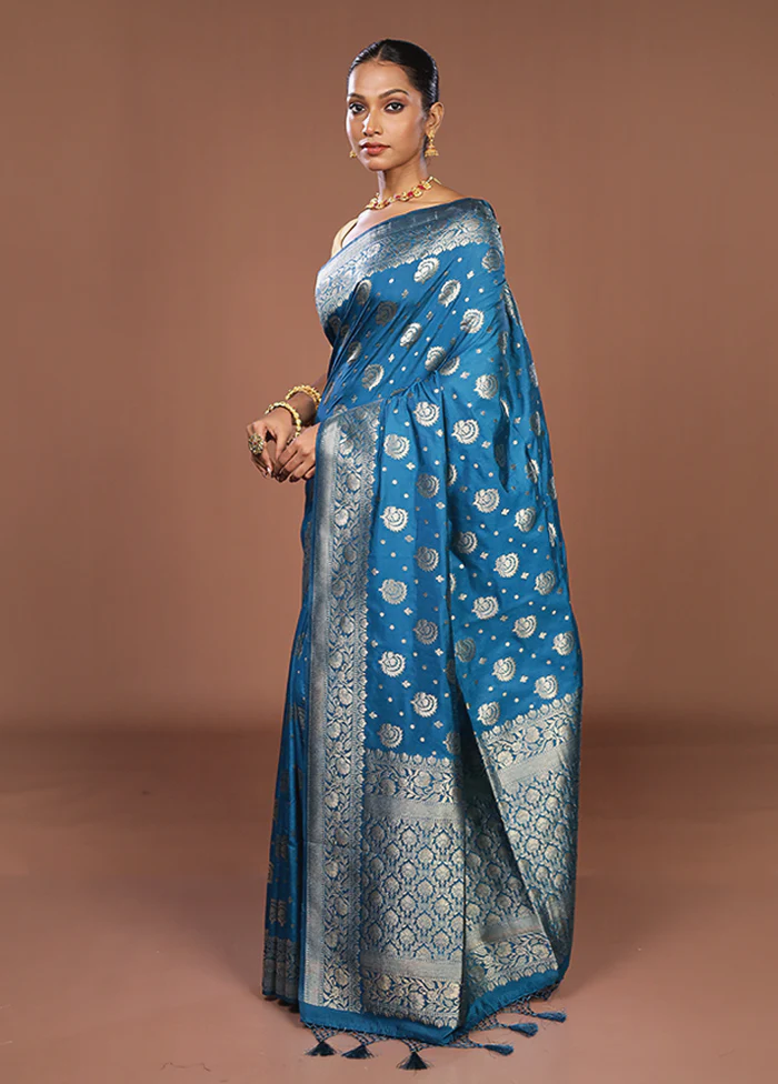 Blue Dupion Silk Saree With Blouse Piece - Image 4