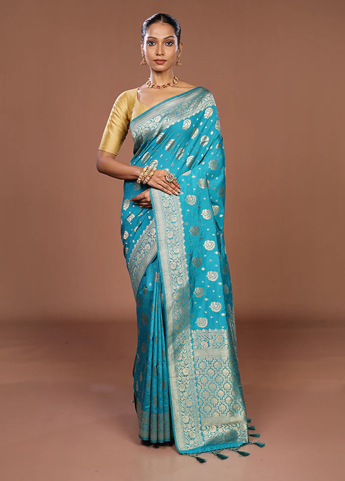 Blue Dupion Silk Saree With Blouse Piece - Image 2