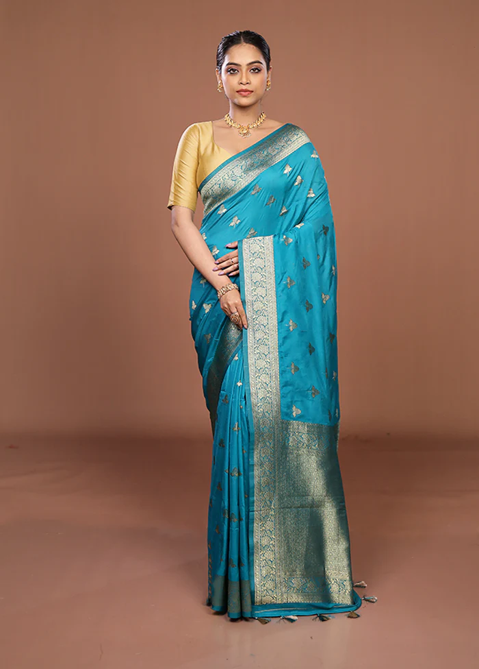 Blue Dupion Silk Saree With Blouse Piece - Image 2