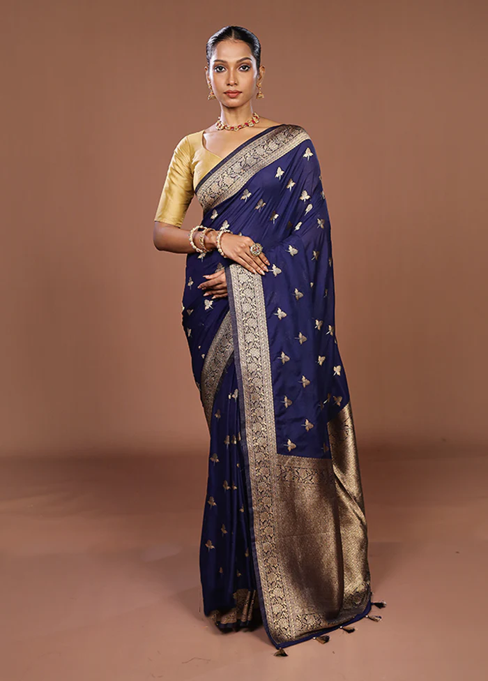 Blue Dupion Silk Saree With Blouse Piece - Image 2