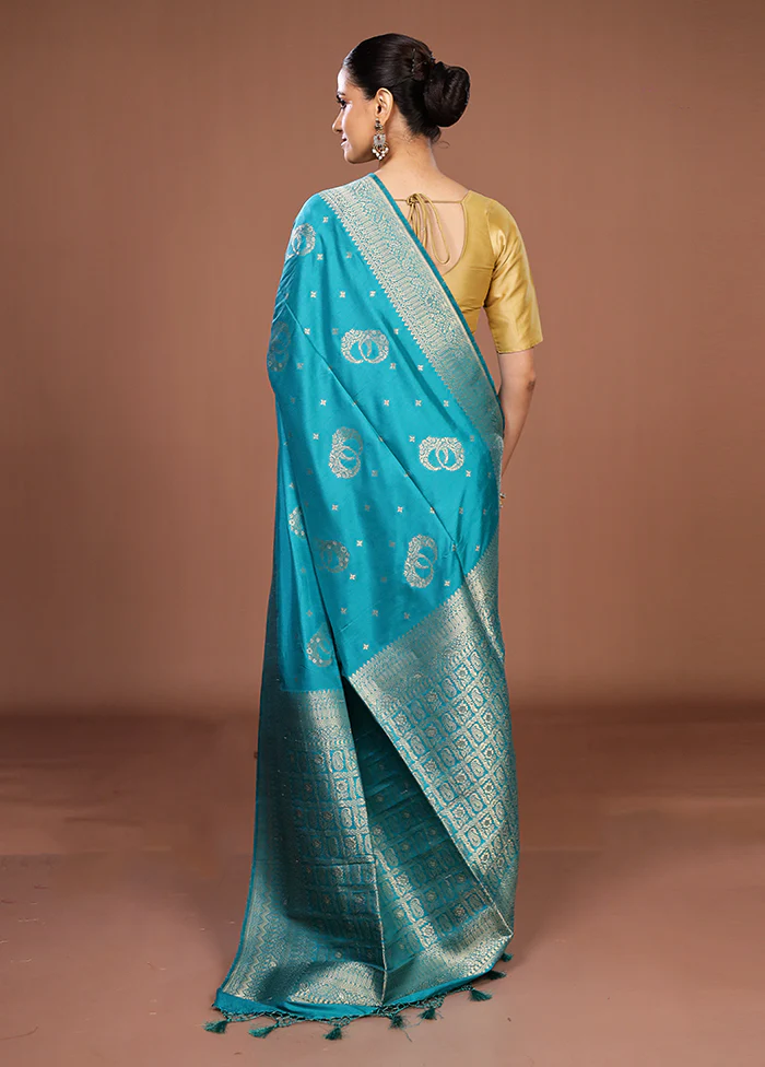 Blue Dupion Silk Saree With Blouse Piece - Image 3