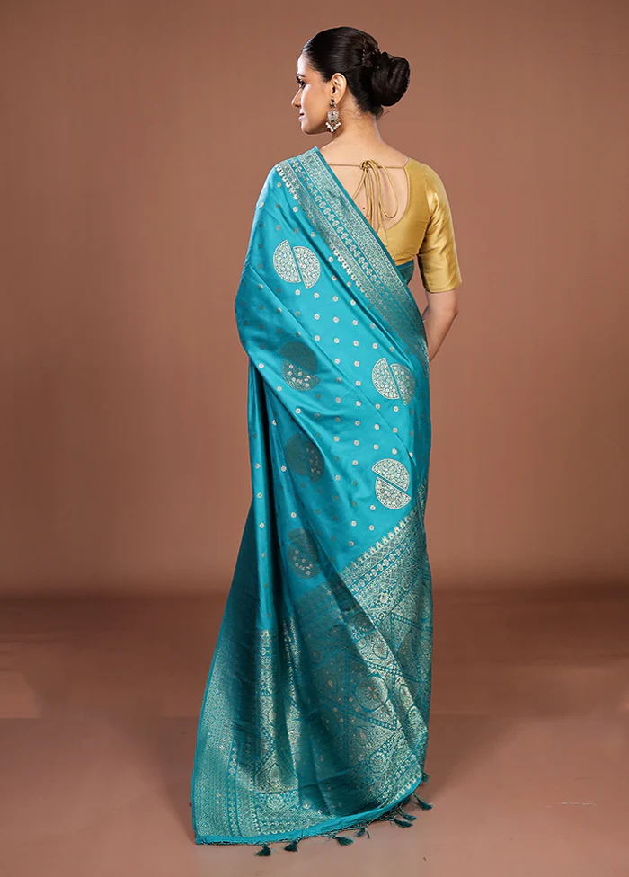 Blue Dupion Silk Saree With Blouse Piece - Image 3