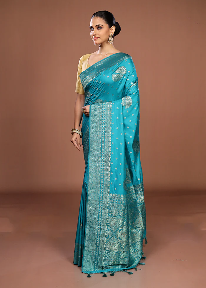 Blue Dupion Silk Saree With Blouse Piece - Image 4