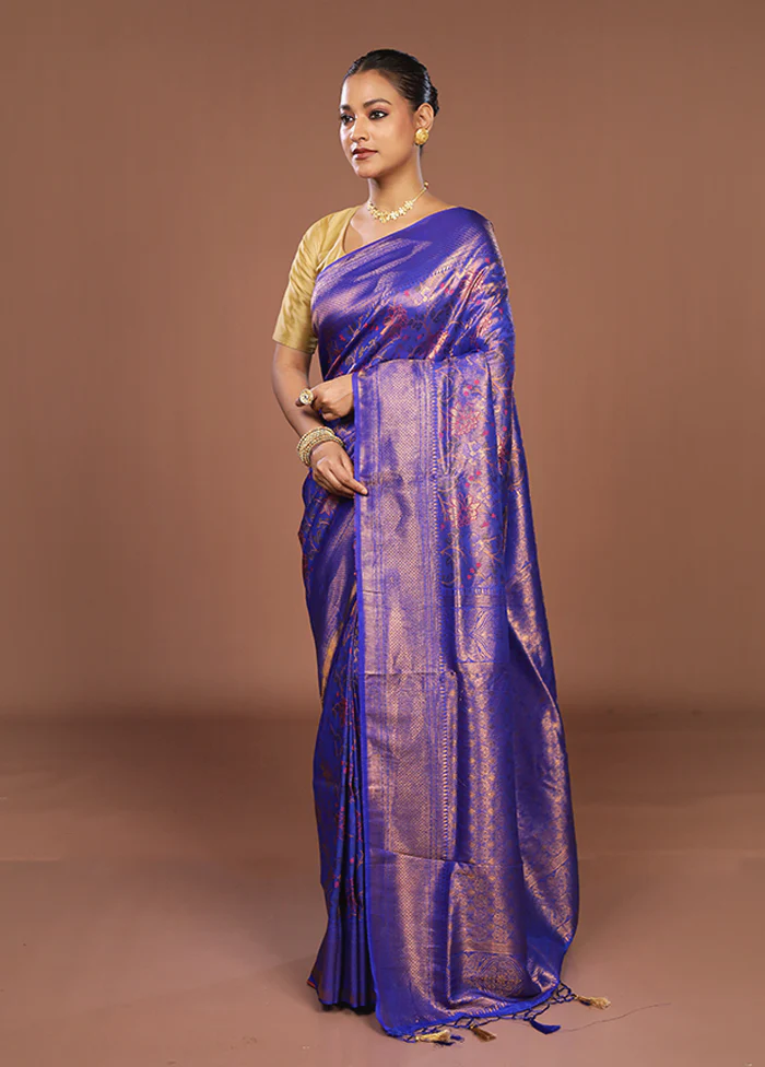 Blue Dupion Silk Saree With Blouse Piece - Image 4