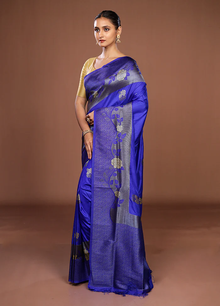 Blue Dupion Silk Saree With Blouse Piece - Image 4