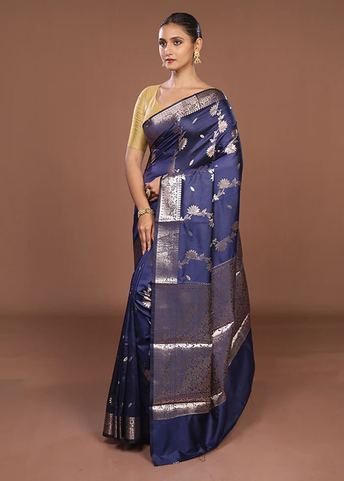 Blue Dupion Silk Saree With Blouse Piece - Image 4