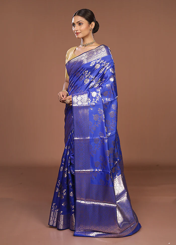 Blue Dupion Silk Saree With Blouse Piece - Image 4
