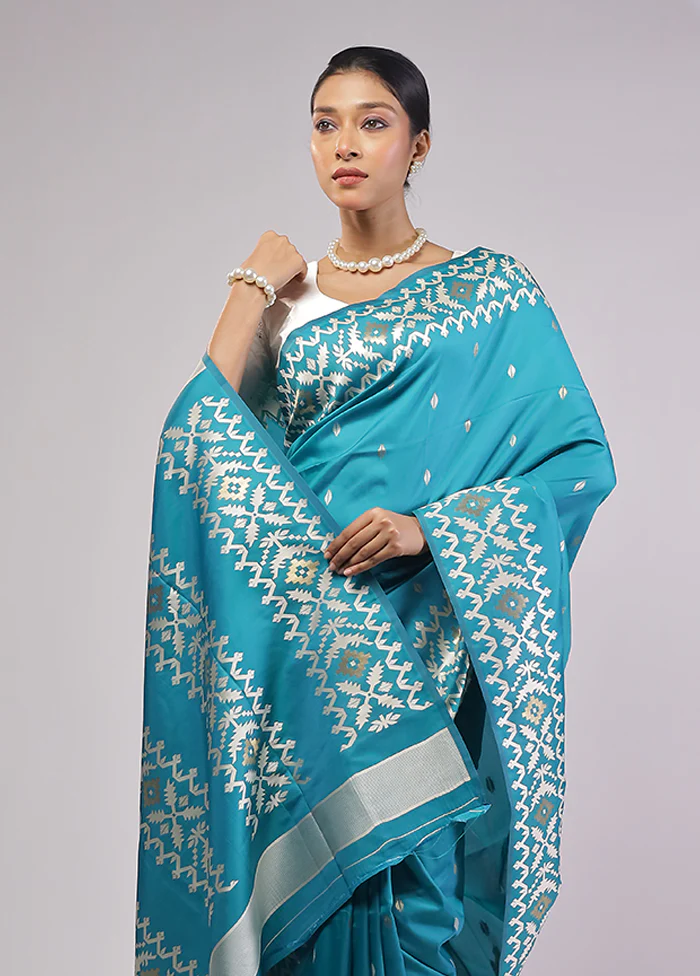 Blue Dupion Silk Saree With Blouse Piece