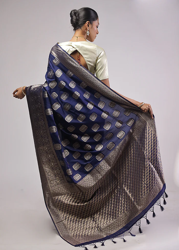 Blue Dupion Silk Saree With Blouse Piece - Image 3