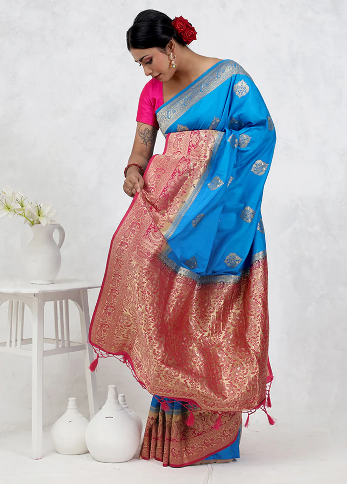 Blue Dupion Silk Saree With Blouse Piece - Image 4