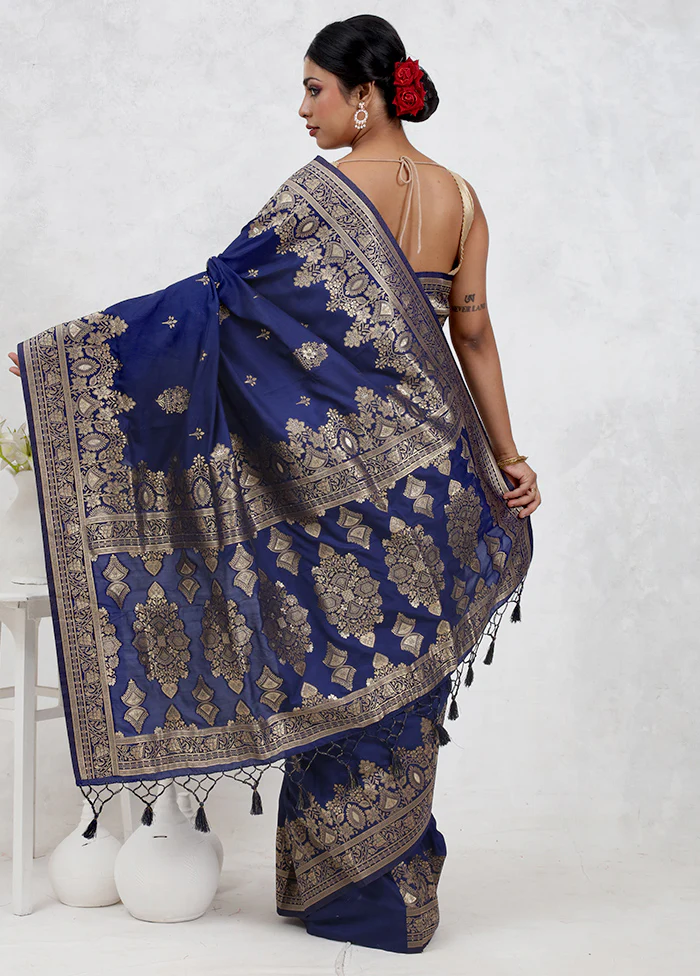 Blue Dupion Silk Saree With Blouse Piece - Image 3