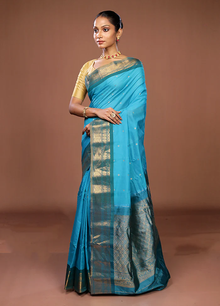 Blue Gadwal Pure Silk Saree Without Blouse Piece - Image 4