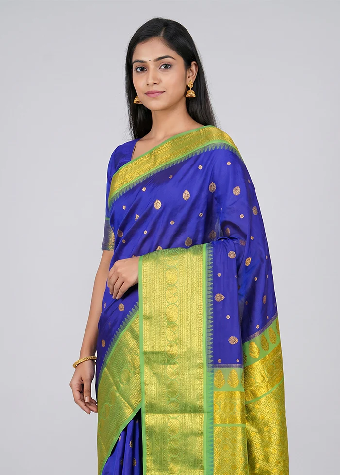 Blue Gadwal Silk Saree Without Blouse Piece - Image 2
