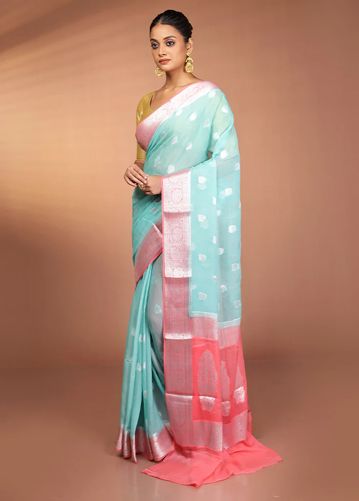 Blue Georgette Saree With Blouse Piece - Image 4