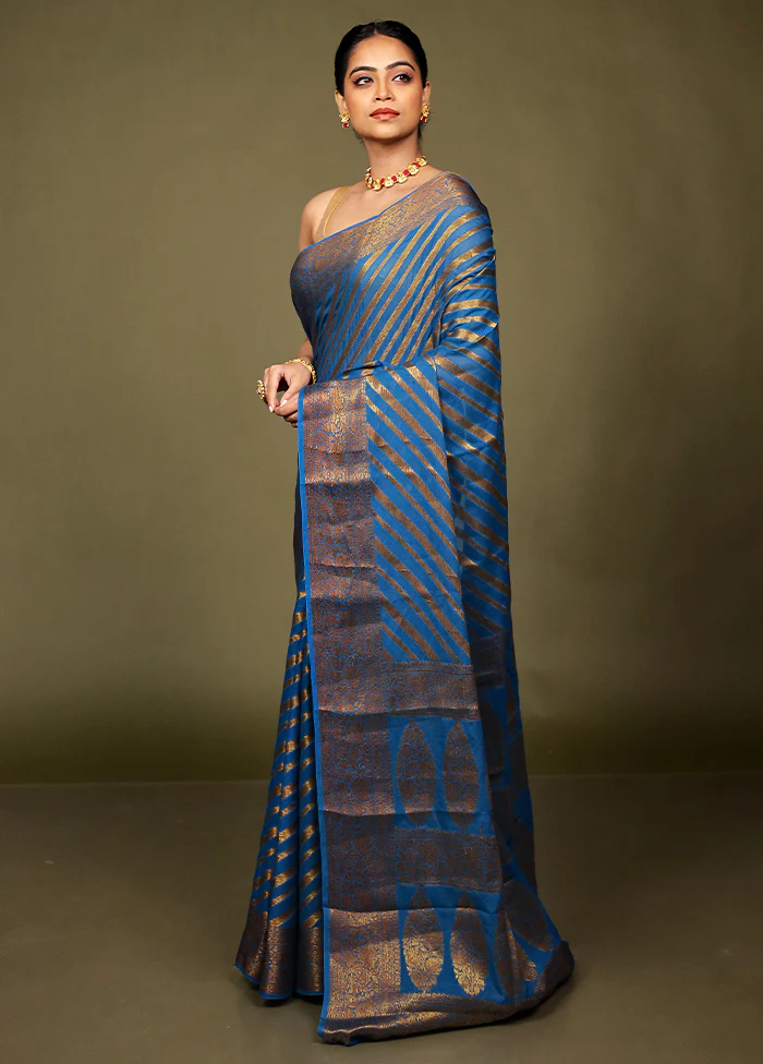 Blue Georgette Saree With Blouse Piece - Image 4