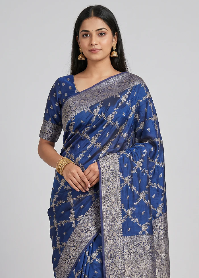 Blue Georgette Saree With Blouse Piece - Image 2