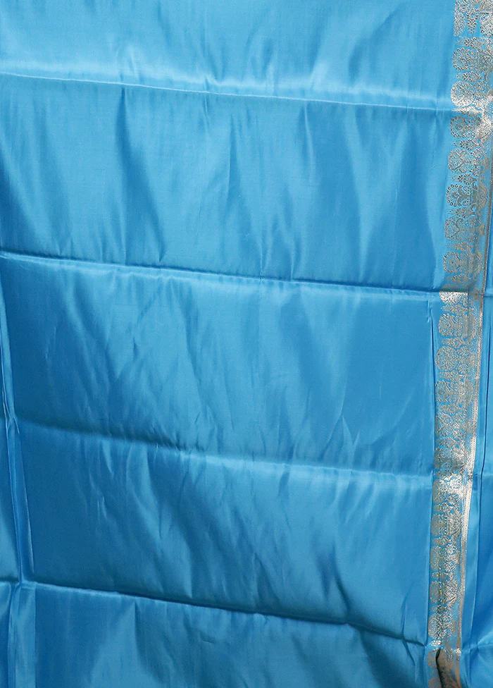Blue Handloom Banarasi Pure Silk Saree With Blouse Piece - Image 5
