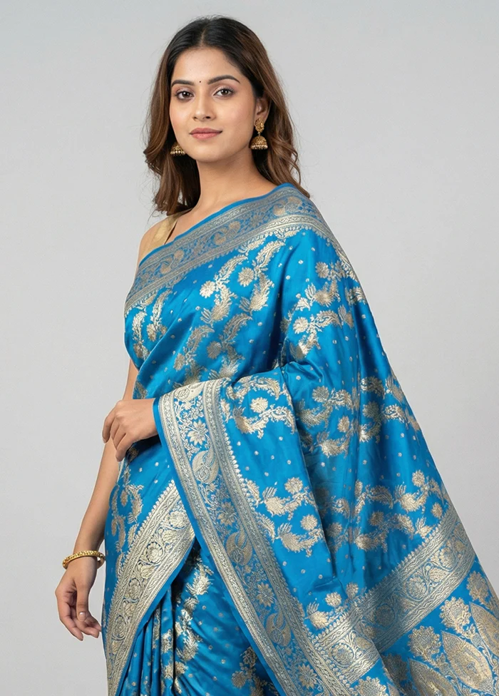 Blue Handloom Banarasi Pure Silk Saree With Blouse Piece - Image 2