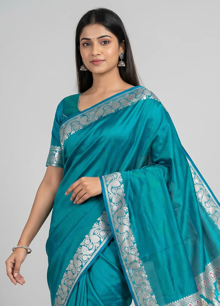 Blue Handloom Banarasi Pure Silk Saree With Blouse Piece - Image 2