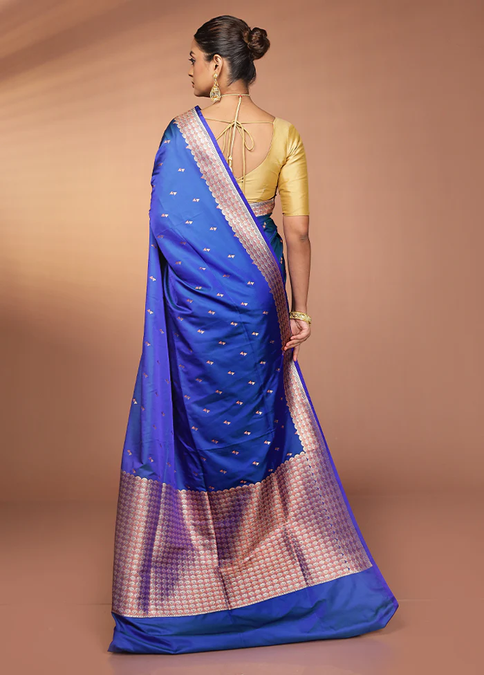 Blue Handloom Banarasi Pure Silk Saree With Blouse Piece - Image 3