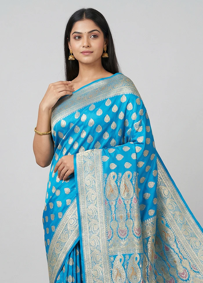 Blue Handloom Banarasi Pure Silk Saree With Blouse Piece - Image 2