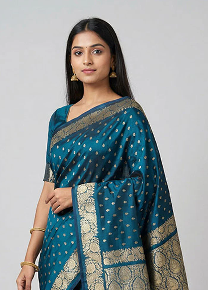 Blue Handloom Banarasi Pure Silk Saree With Blouse Piece - Image 2