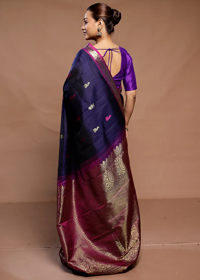 Blue Handloom Kanchipuram Pure Silk Saree With Blouse Piece - Image 3