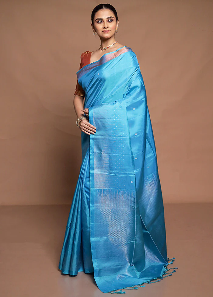 Blue Handloom Kanchipuram Pure Silk Saree With Blouse Piece - Image 4