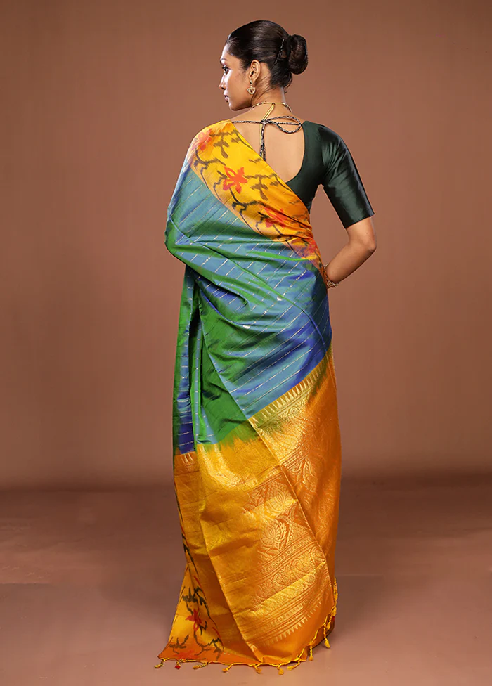 Blue Handloom Kanchipuram Pure Silk Saree With Blouse Piece - Image 3
