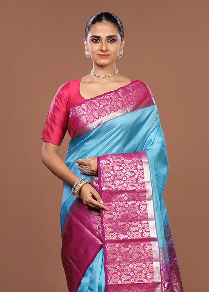 Blue Handloom Kanchipuram Pure Silk Saree With Blouse Piece