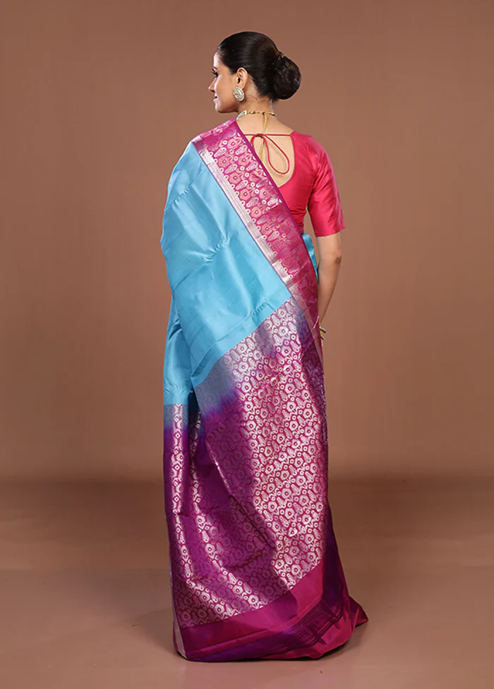 Blue Handloom Kanchipuram Pure Silk Saree With Blouse Piece - Image 3