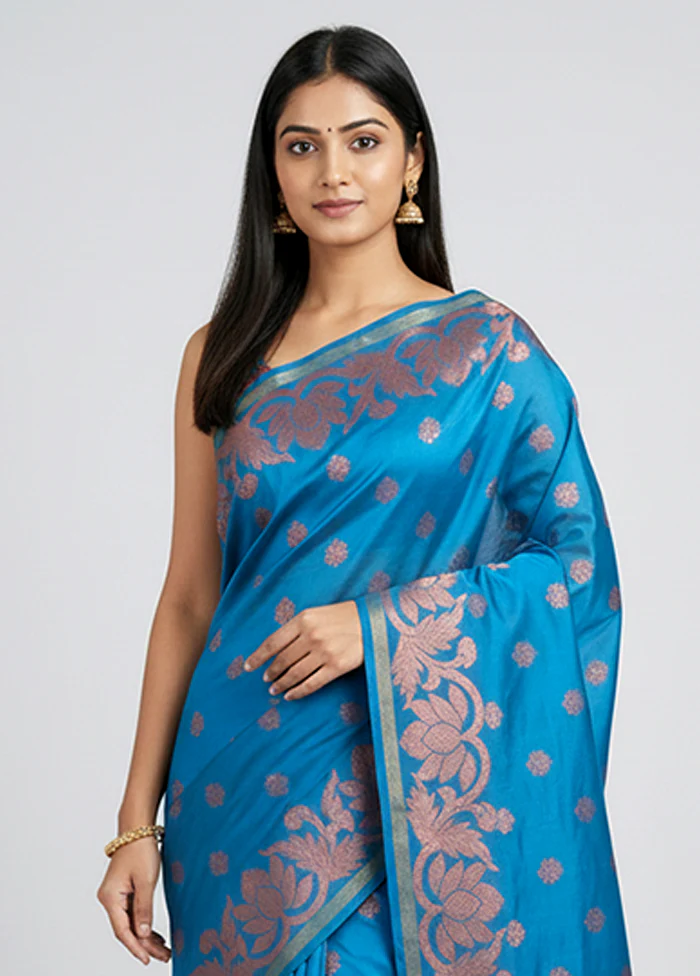 Blue Handloom Kanjivaram Pure Silk Saree With Blouse Piece - Image 2