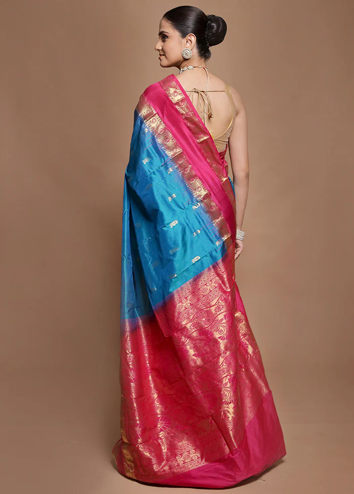 Blue Handloom Kanjivaram Pure Silk Saree With Blouse Piece - Image 3