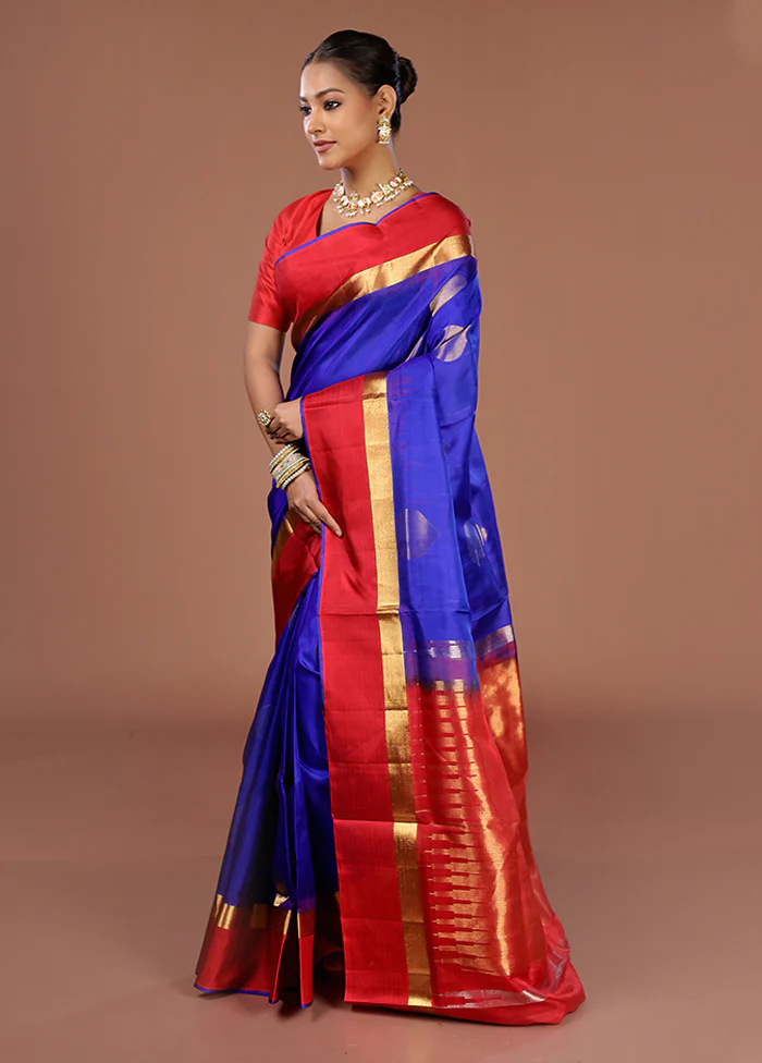 Blue Handloom Kanjivaram Pure Silk Saree With Blouse Piece - Image 4