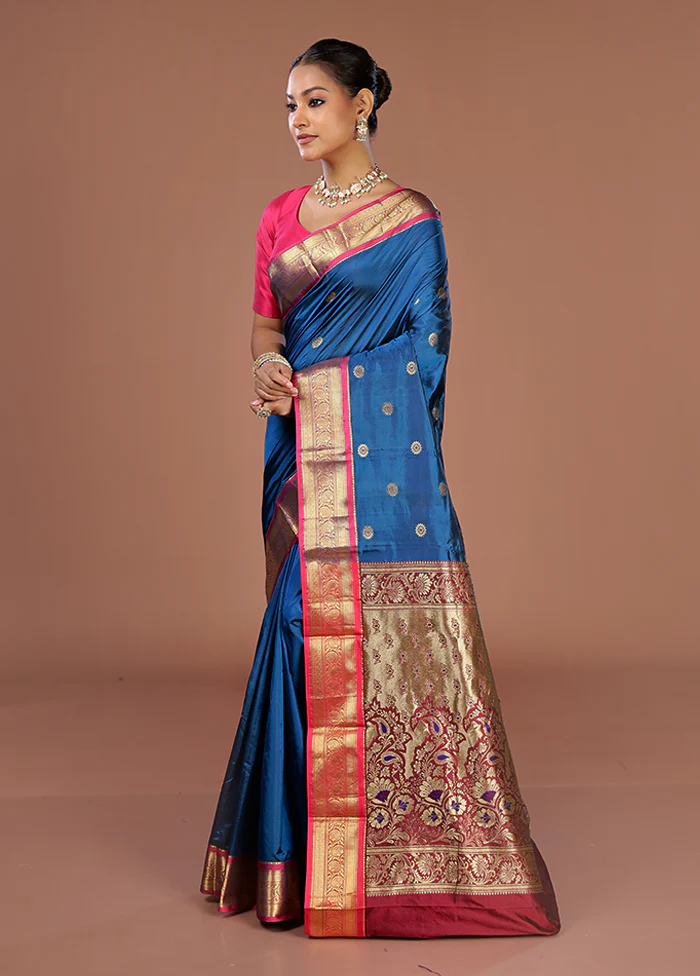 Blue Handloom Kanjivaram Pure Silk Saree With Blouse Piece - Image 4